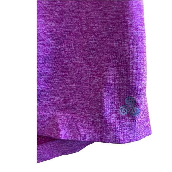 SOHO sport sleeveless tank top EUC - Picture 3 of 7